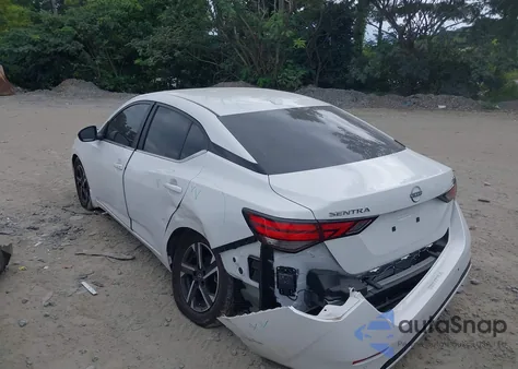 2024 Nissan Sentra Sv Xtronic Cvt z USA, uszkodzony, nr VIN 3N1AB8CV2RY254240